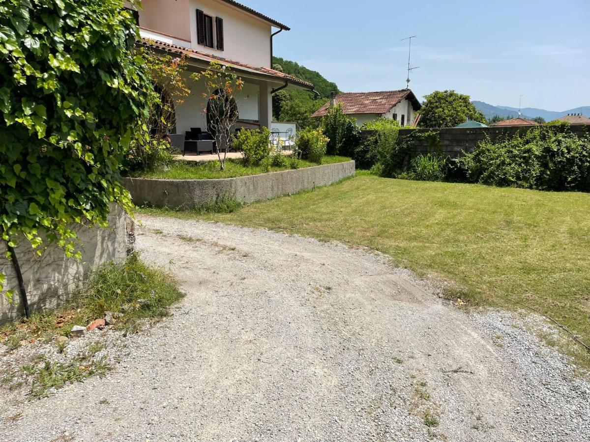 Lori Villa *